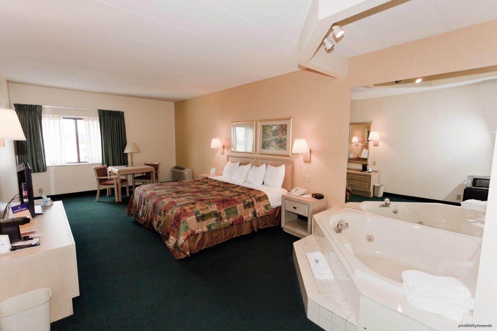 Best Western Port Clinton Δωμάτιο φωτογραφία